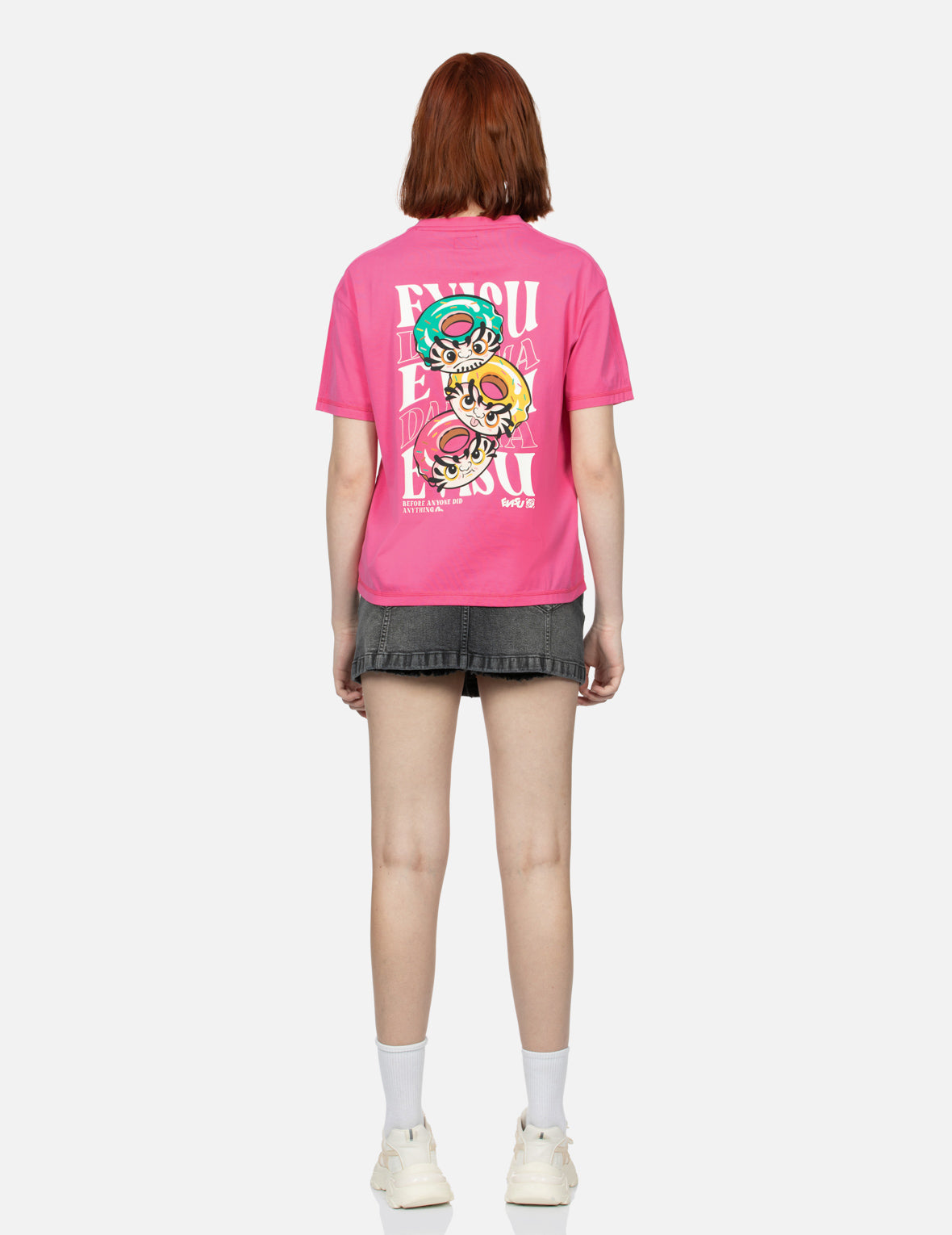 Logo Embroidery and Donut Daruma Print Fashion Fit T-shirt